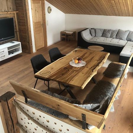 Uriges Alpen-Apartment Stefan Juen سي المظهر الخارجي الصورة
