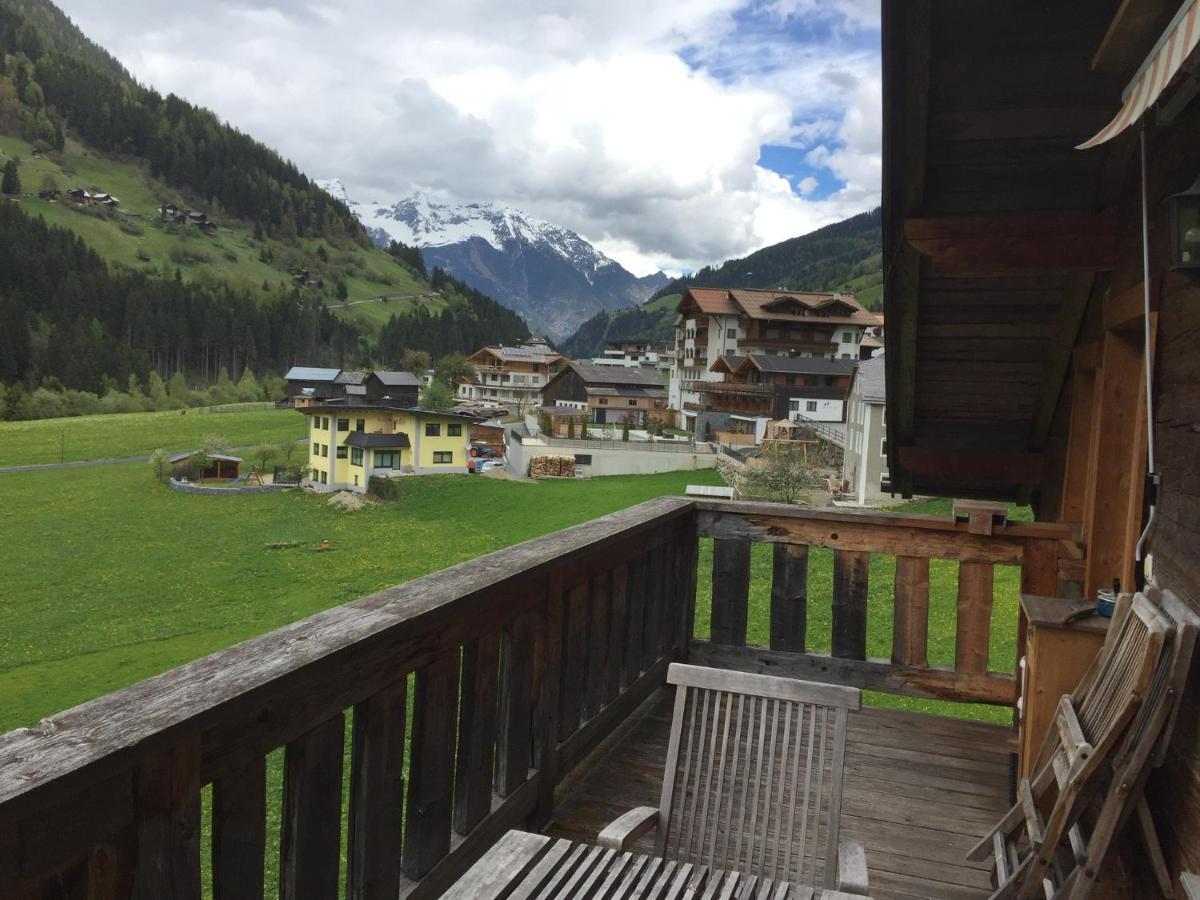 Uriges Alpen-Apartment Stefan Juen سي المظهر الخارجي الصورة