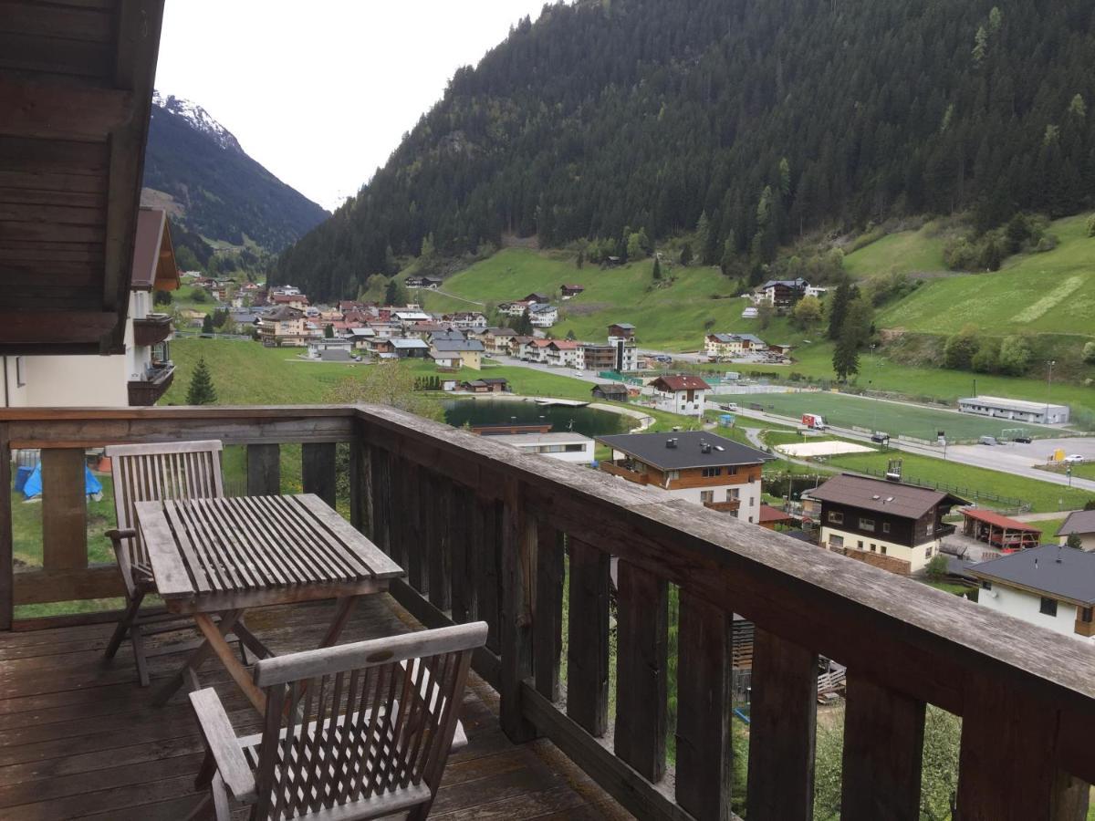 Uriges Alpen-Apartment Stefan Juen سي المظهر الخارجي الصورة