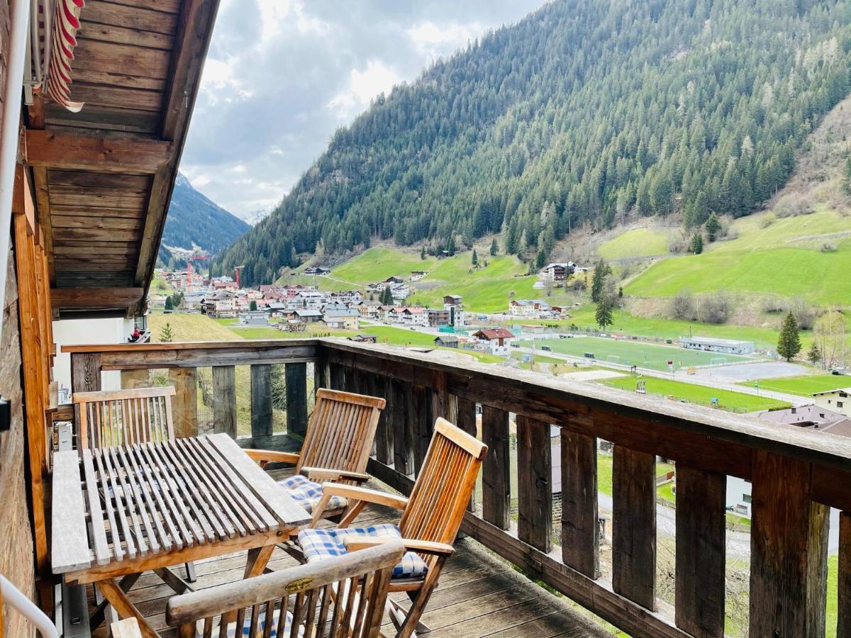 Uriges Alpen-Apartment Stefan Juen سي المظهر الخارجي الصورة
